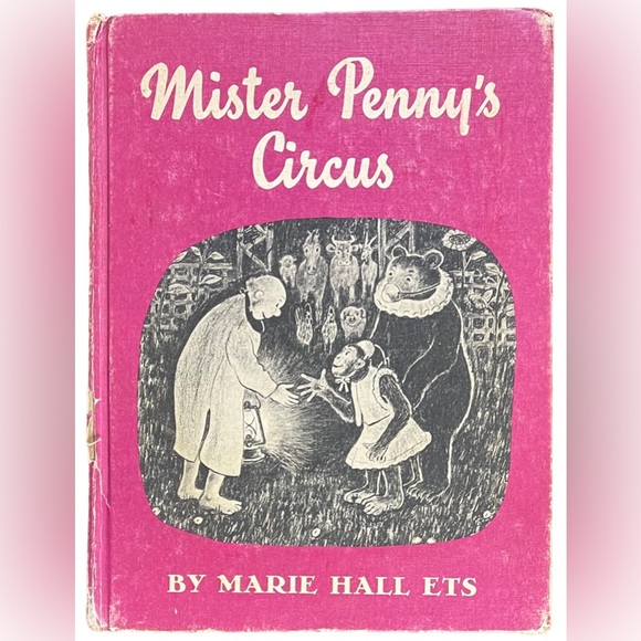 Lot Of 4 Children’s Books With Mini Tote - Picture 6 of 8